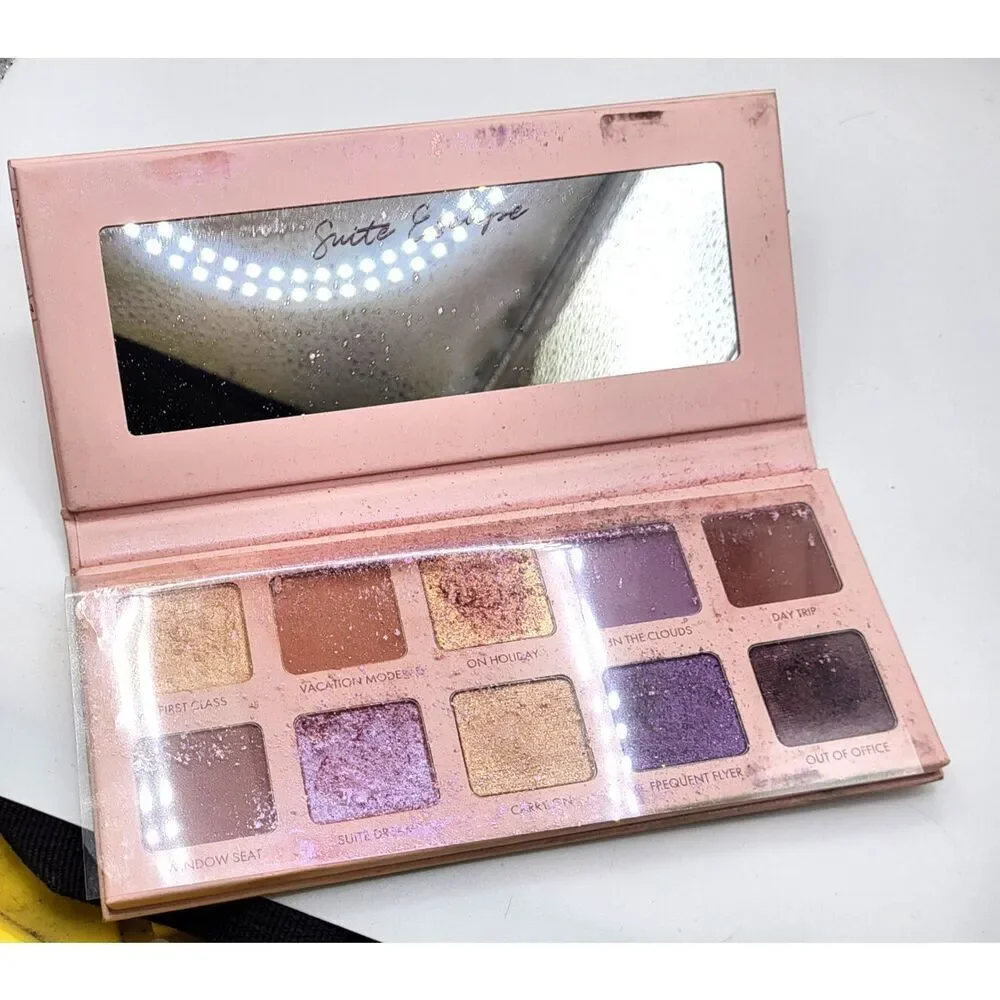 Wander Beauty Suite Escape Eyeshadow Palette